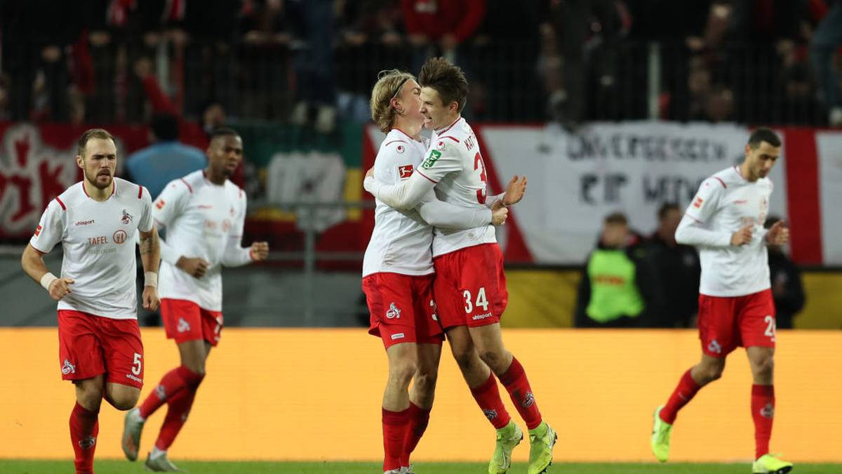 Dafür setzt der neue Coach auf die Jugend. Noah Katterbach, Jan Thielmann und Ismail Jakobs drängen sich ins Team. Dank den Verstärkungen hat Köln die Breite im Kader, um die Klasse halten zu können