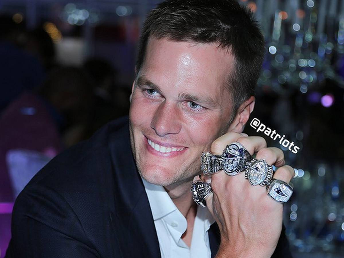 Nfl New England Patriots Bekommen Historischen Super Bowl Ring