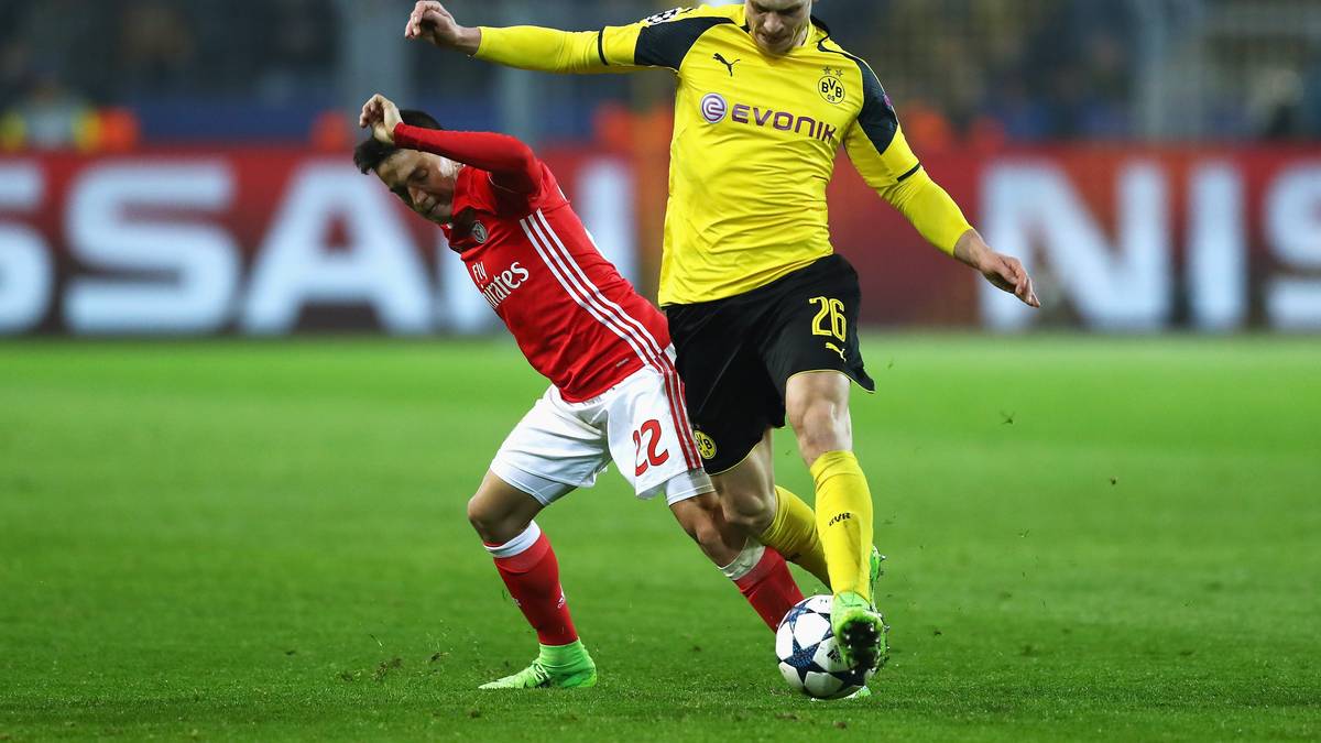 FRANCO CERVI: Besaß die größte Chance des Spiels für die Portugiesen. Hätte er das Tor zum 1:1 gemacht, wäre die Partie eventuell anders ausgegangen. SPORT1-NOTE: 3,5