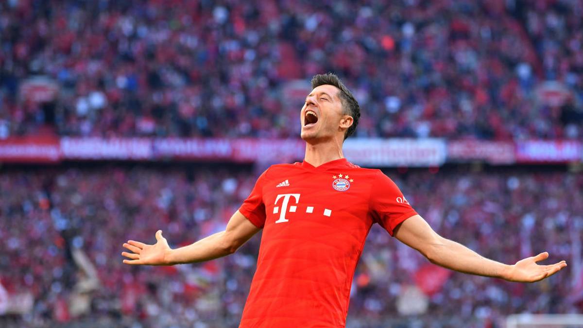 Robert Lewandowski jubelt für den FC Bayern