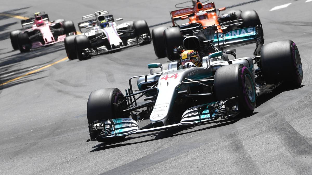6. RENNEN, MONTE CARLO: Was für ein verkorkstes Wochenende! Im Qualifying scheitert Hamilton bereits in Q2. Danach kritisiert er öffentlich sein Auto. Auch im Rennen läuft es nicht viel besser. Am Ende reicht es nur zu Platz sieben, während Vettel gewinnt und den Vorsprung in der WM auf 25 Punkte ausbaut. WM-STAND: Hamilton - Vettel 104:129