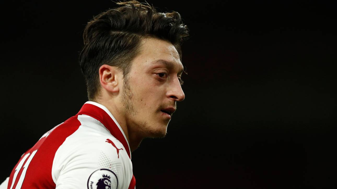 Mourinho will Özil noch im Winter