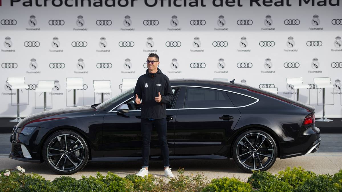 Ronaldo - Audi RS7 performance 4.0 TFSI, Pantherschwarz, 605 PS, Beschleunigung 0-100 km/h in 3,7 s