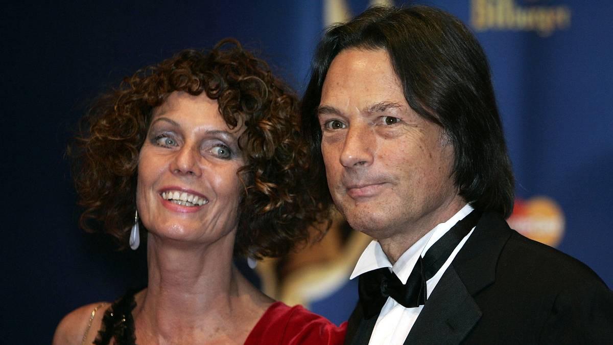 Müller-Wohlfahrt und seine Frau Karin sind bei Gala-Abenden gern gesehene Gäste, so wie hier bei der Bambi-Verleihung 2005