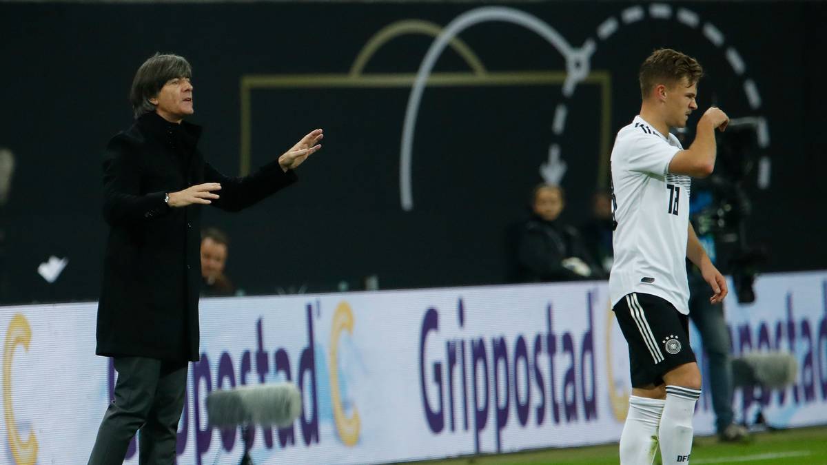 "Um ehrlich zu sein, ist es meine Lieblingsposition als alleiniger Sechser zu spielen. Ich habe kein Problem damit, abzuräumen", sagt der neue Anführer nach dem Russland-Spiel. Aufgrund seiner Polyvalenz und Gewinner-Mentalität Löws neuer verlängerter Arm auf dem Spielfeld