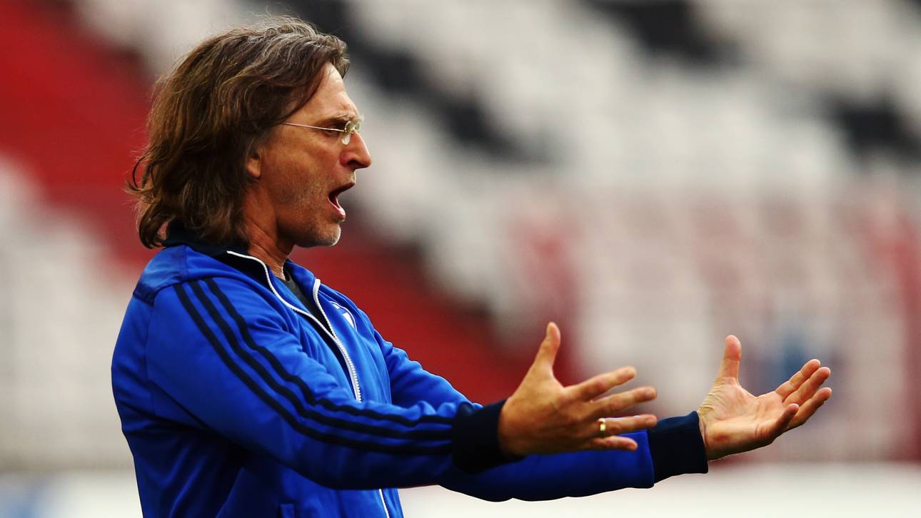 Holt Bayern Schalkes Meistertrainer?