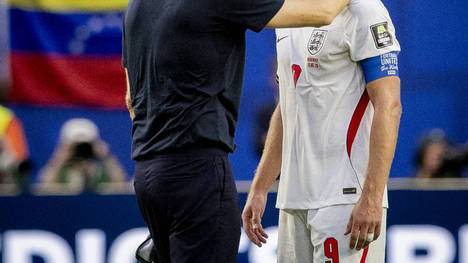 Im WM-Halbfinale trifft Argentinien nun auf England. MagentaTV-Experte Mats Hummels ist von beiden Teams bei diesem Turnier noch nicht überzeugt.