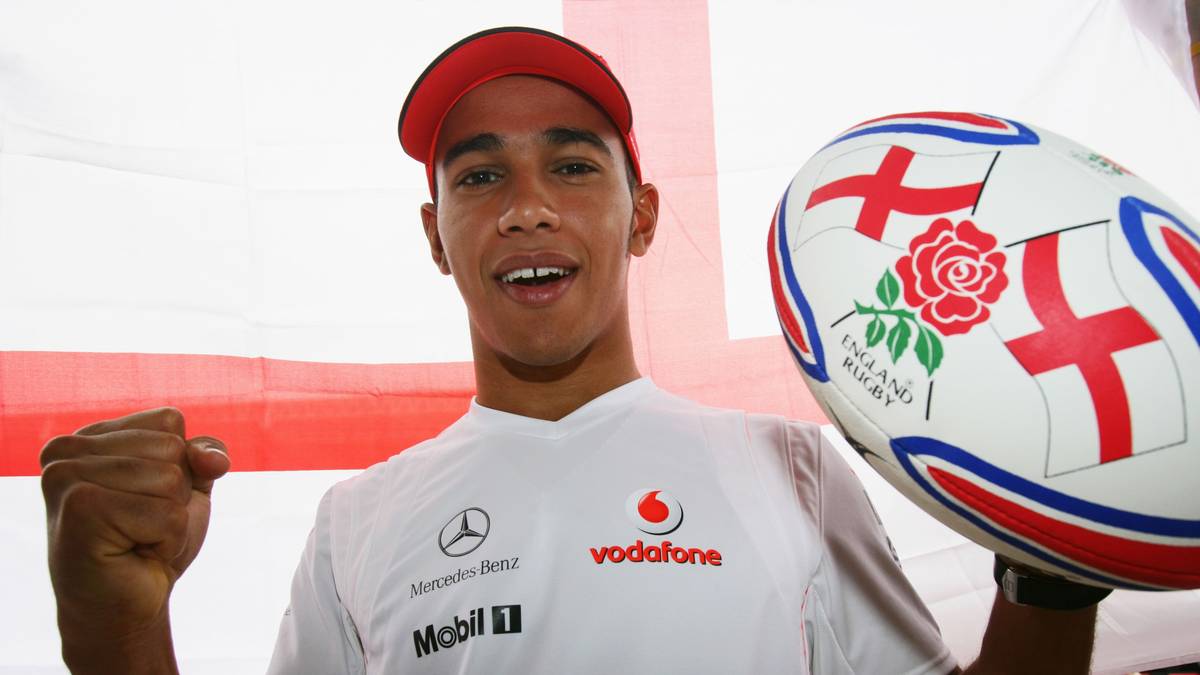 D wie Debüt: 2007 stieg Hamilton mit 22 Jahren bei McLaren in die Formel 1 ein und feierte noch im selben Jahr in Kanada seinen ersten Grand-Prix-Sieg