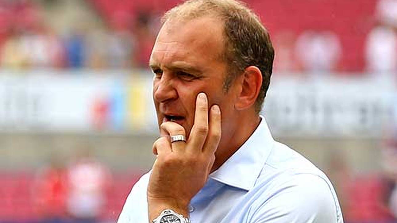 Jörg Schmadtke gibt für Köln den Klassenerhalt als Ziel aus