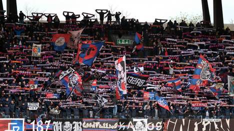Die Fans des FC Basel dürfen nicht nach Nizza