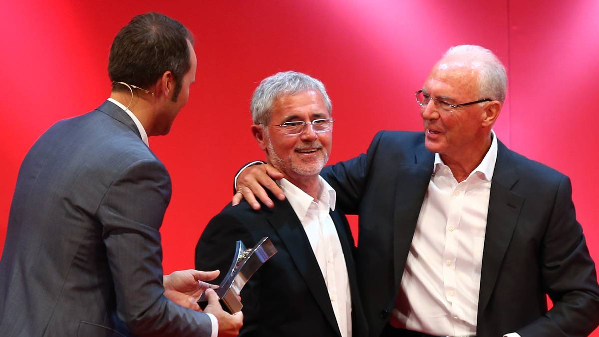 Der Sportbild-Award 2013, bei dem Müller für sein Lebenswerk geehrt wird, wird so zum letzten großen öffentlichen Auftritt des Rekordtorjägers der Bundesliga 