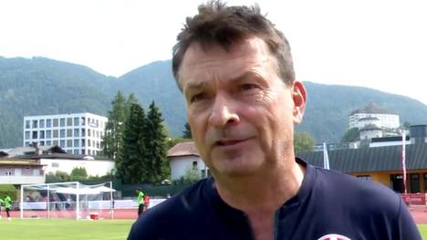 Christian Heidel, Vorstand für Kommunikation und Sport des 1. FSV Mainz 05, spricht darüber, welche Aufgabe Jürgen Klopp bei der deutschen Nationalmannschaft erwartet. Dabei zeigt er sich überzeugt, dass der ehemalige Mainzer der richtige Kandidat für den Posten ist.