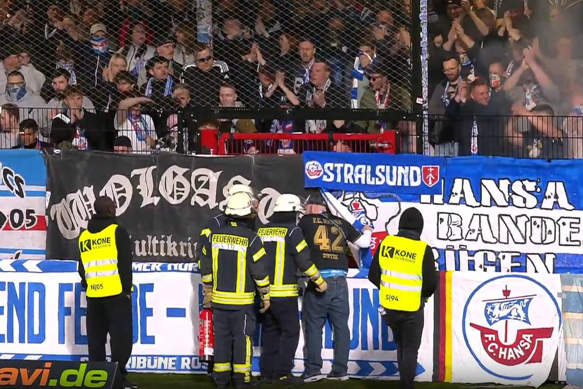 Acht Minuten Unterbrechung! "Feuer in der Gästekurve"