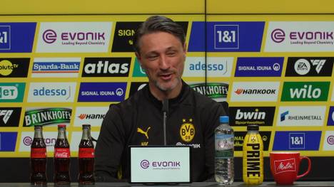 Borussia Dortmunds Trainer Niko Kovac spricht auf der Pressekonferenz über seinen Spieler Karim Adeyemi.