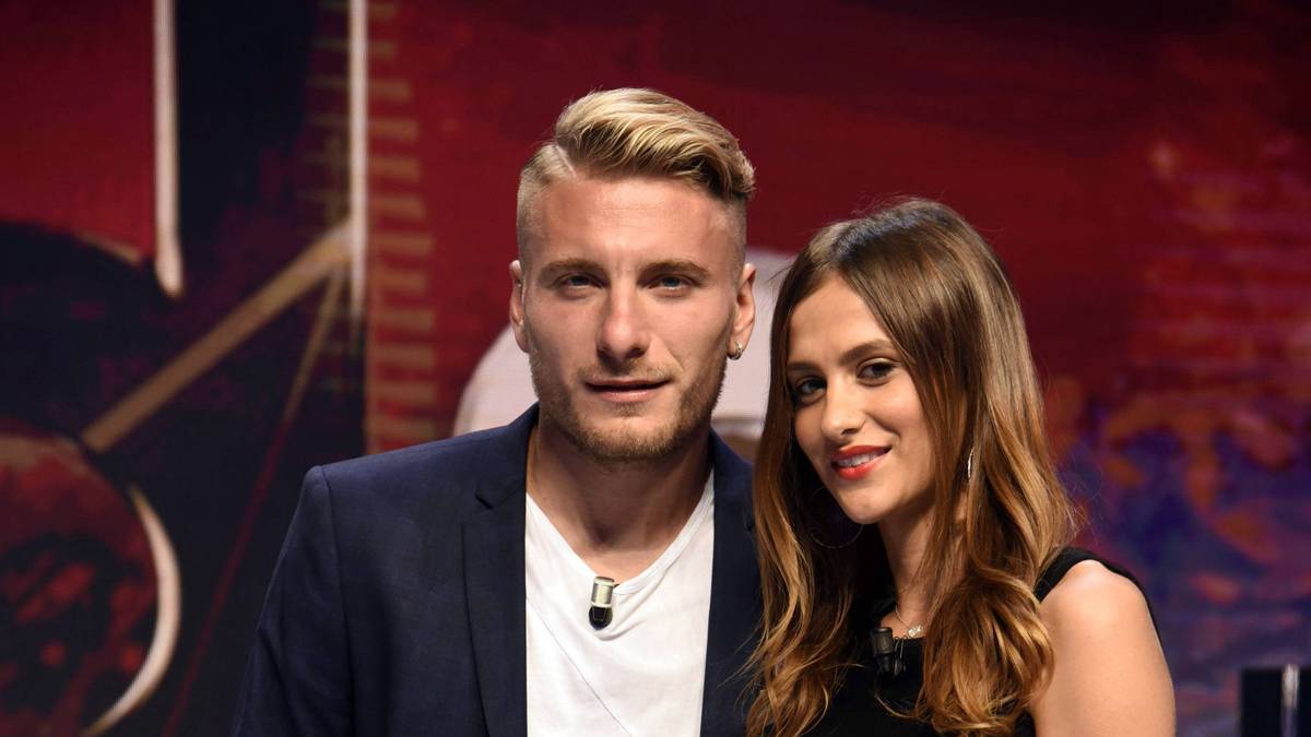 "Ciro Immobile - allein, dass "Immobile" übersetzt "unbeweglich" heißt und er als Stürmer aufläuft und dazu noch bella figura macht, ist doch schon der Hammer!"