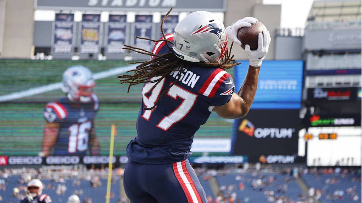 NFL: New England Patriots um Jakob Johnson holen ersten Saisonsieg