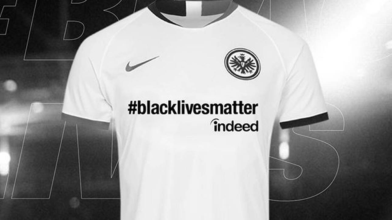 Eintracht gegen Bayern im BLM-Trikot