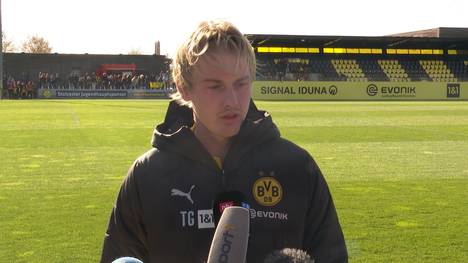 Julian Brandt verlängert seinen Vertrag bei Borussia vorzeitig bis 2026. Das machte der Klub vor wenigen Augenblicken offiziell.