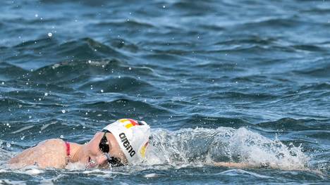 Beck schwimmt mit der Staffel zu Weltcup-Bronze