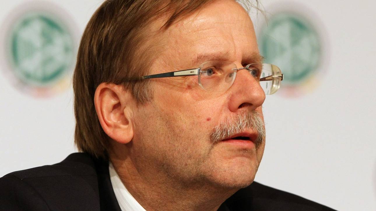 Koch für Impfung der Nationalspieler