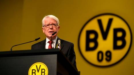 BVB-Präsident Reinhard Rauball leidet mit den Dortmunder Handballerinnen