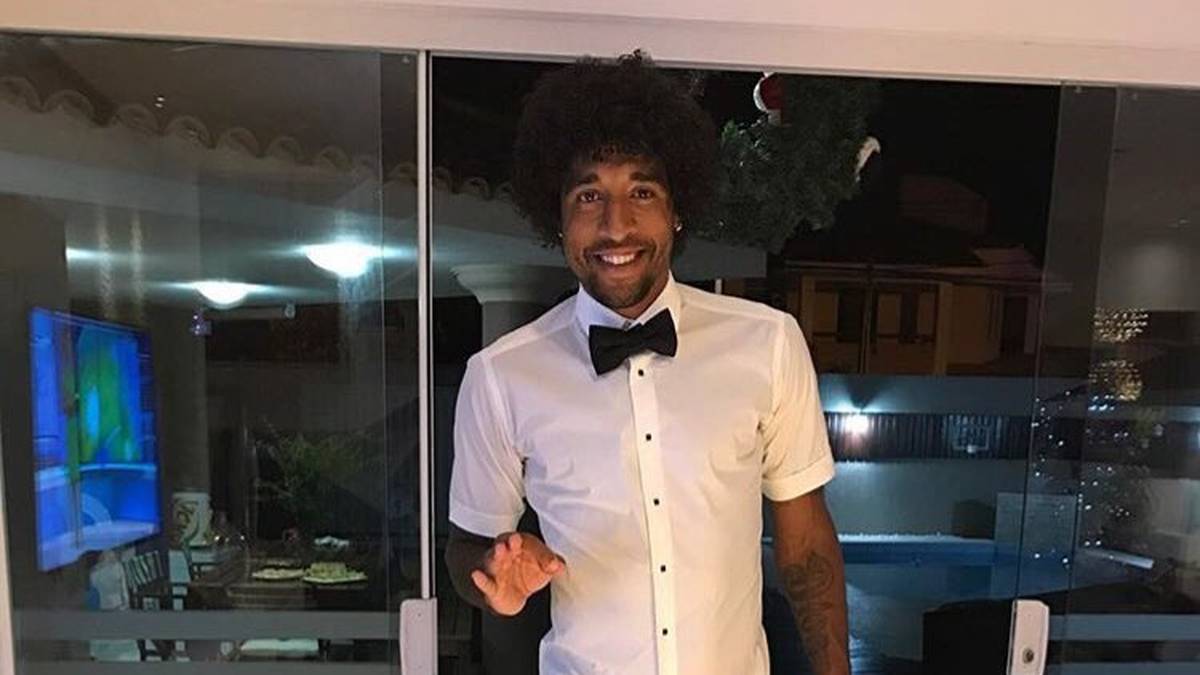 Über mangelnde Aufmerksamkeit wird sich Dante an Silvester kaum beklagen müssen - ausnahmsweise liegt das aber weniger an seiner Afro-Frisur als an seinen leuchtenden Schuhen