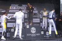 Finn Gehrsitz wird beim ADAC GT Masters am Nürburgring Dritter und ist somit neuer Gesamtführender.