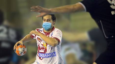 Erwin Feuchtmann, früherer Handball-Bundesliga-Profi, ist fassungslos, in Spanien bei Ademar León mit einer Maske spielen zu müssen