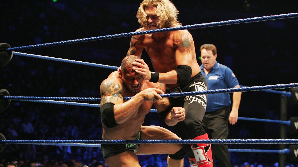 2011 endete Edges Karriere allerdings frühzeitig: Eine schwere Nackenverletzung zwang ihn unfreiwillig in den Ruhestand