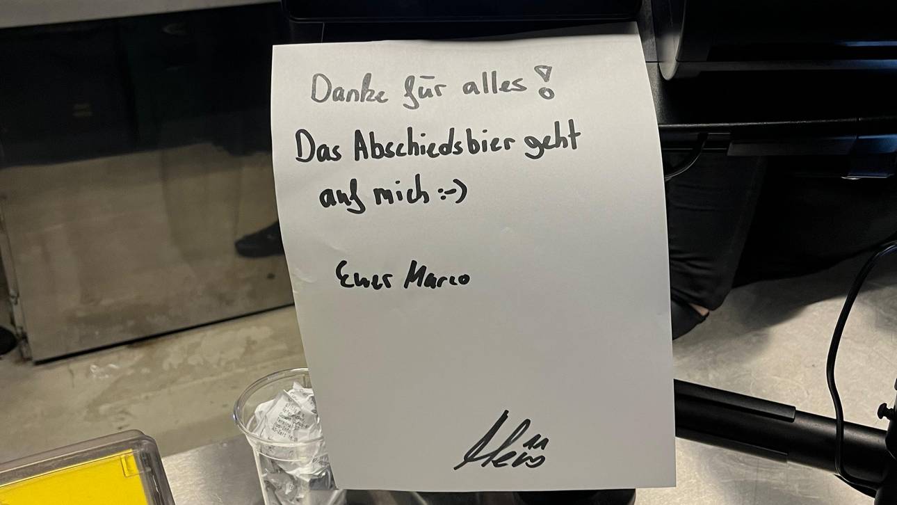 Dieser Zettel tauchte am Samstagnachmittag an einem der Getränkestande im Signal Iduna Park auf