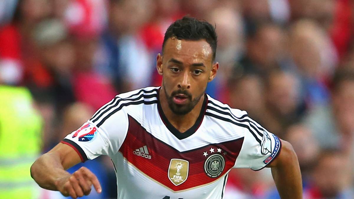 KARIM BELLARABI: Durfte auch noch mitmachen. Kam in der 90. Minute für Marco Reus. Ohne Bewertung