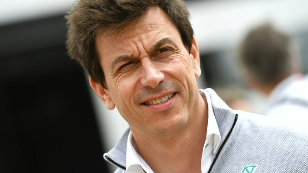 Toto Wolff bleibt Mercedes-Teamchef – Ineos steigt ein