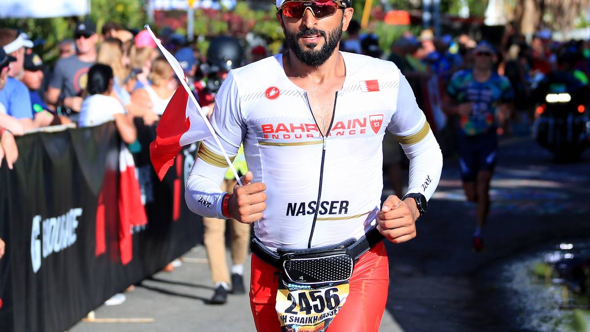 Mit Nasser Bin Hamad Al Khalifa nimmt sogar ein Scheich an dem Wettkampf teil 