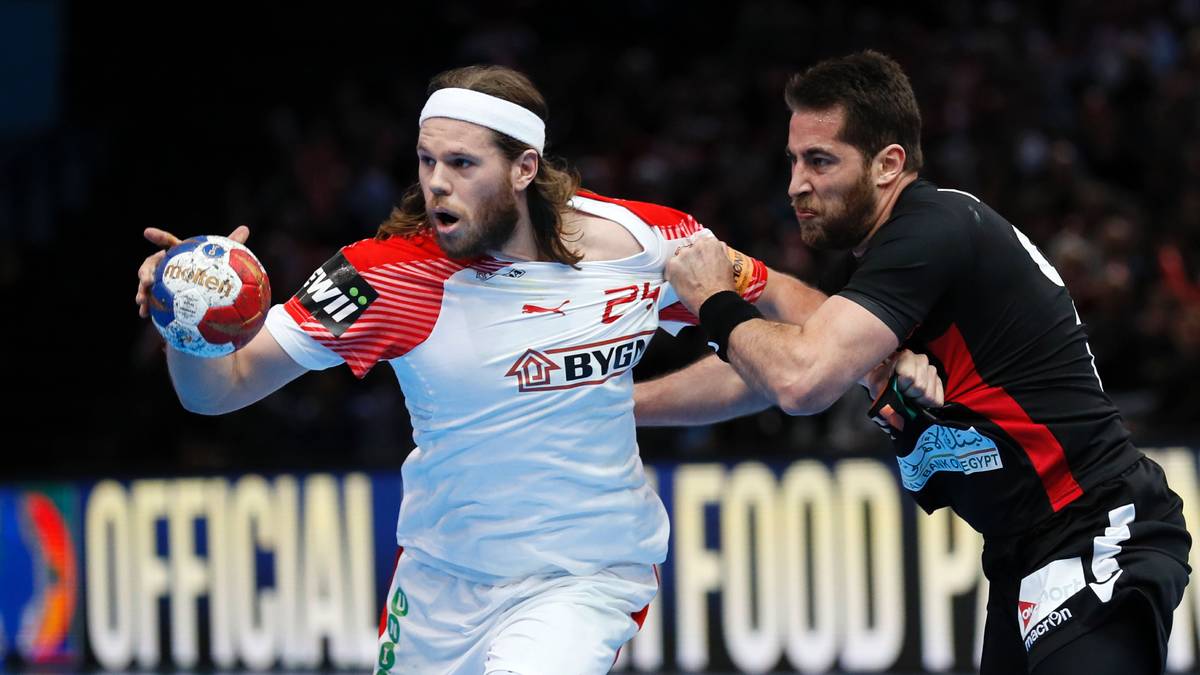 Superstar Mikkel Hansen führt sein Team zum standesgemäßen 35:28-Sieg über Ägypten. Die Dänen bleiben damit ungeschlagen