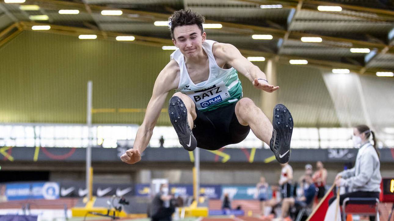 Teenager blamiert Weitsprung-Elite