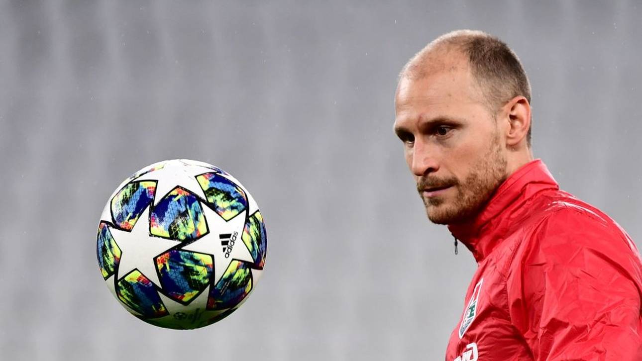 Höwedes beendet Karriere