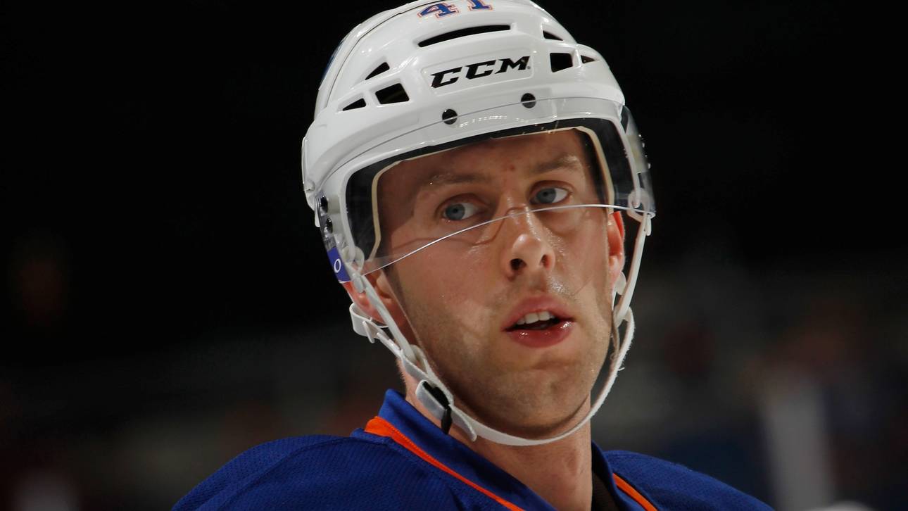 Schwenningen hält Ex-NHL-Profi