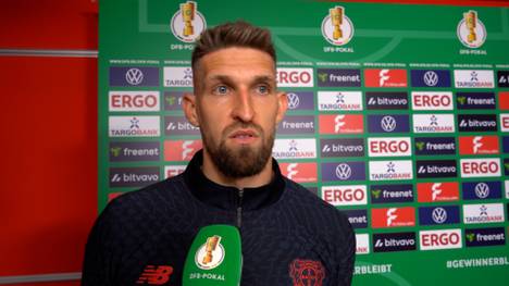 Bayer Leverkusen ist den Bayern im Halbfinale des DFB-Pokals über weite Strecken klar unterlegen. Entsprechend eindeutig fällt die Einschätzung von Robert Andrich aus.