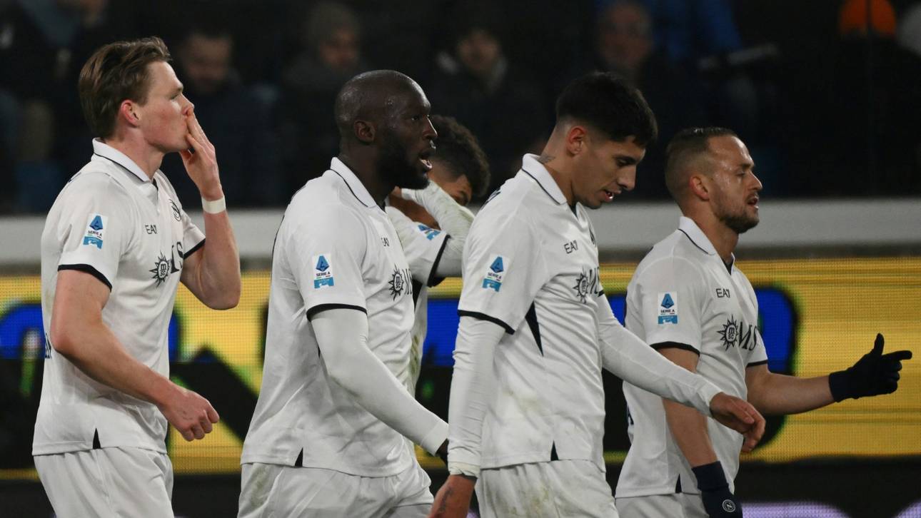 Lukaku hält Napoli auf Titelkurs