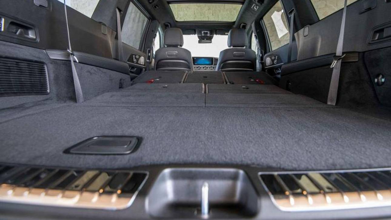 Werden die Insassen ausquartiert, stehen dem GLS 2400 Liter Ladevolumen zur Verfügung