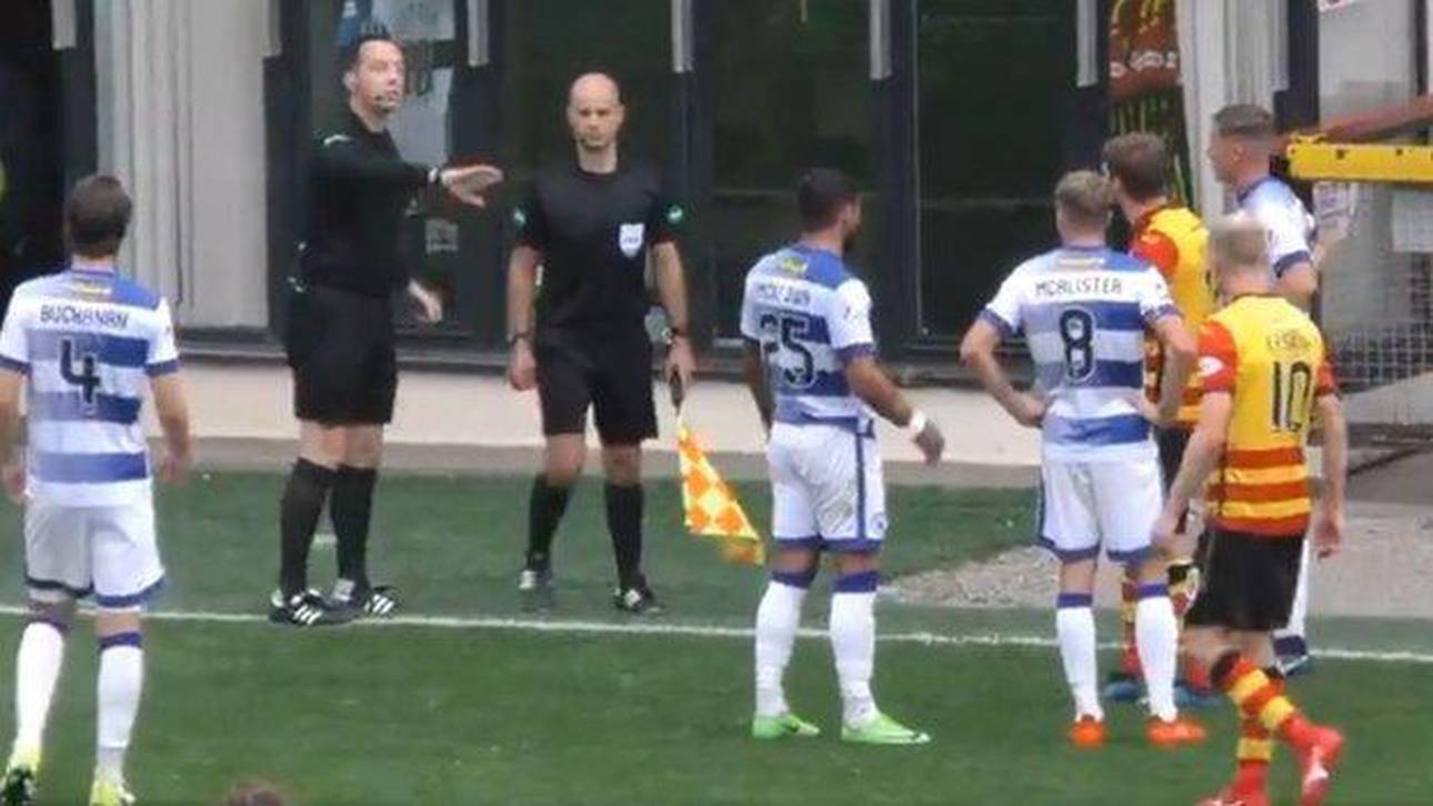 Irrer Schiri-Fehler in Schottland