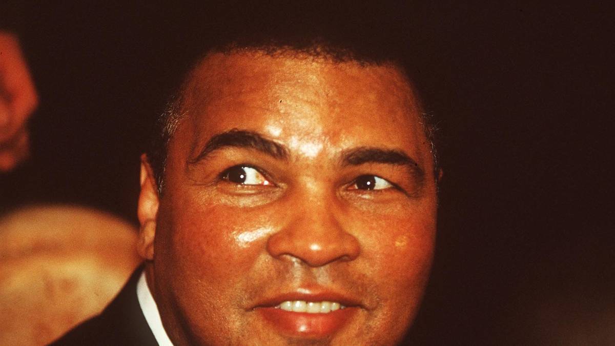 "Superman braucht keinen Gurt." (Antwort auf die Aufforderung eines Flugbegleiters, sich anzuschnallen)