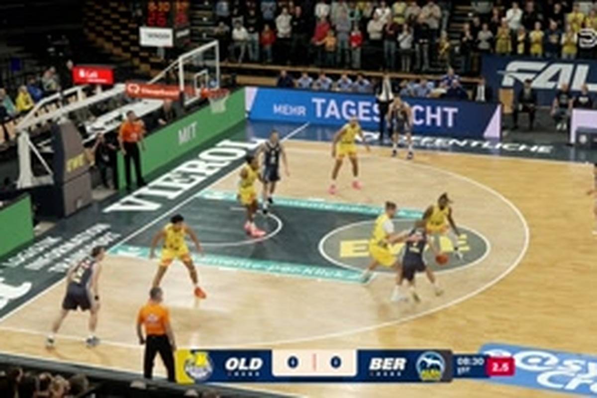 EWE Baskets Oldenburg - ALBA BERLIN
