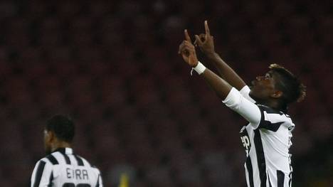 FBL-ITA-SERIEA-SSC NAPOLI-JUVENTUS TURIN-Paul Pogba erzielte die Führung für Juventus Turin
