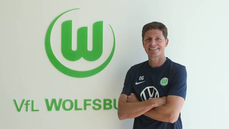 Oliver Glasner freut sich auf Wolfsburgs Härtetest in Eindhoven