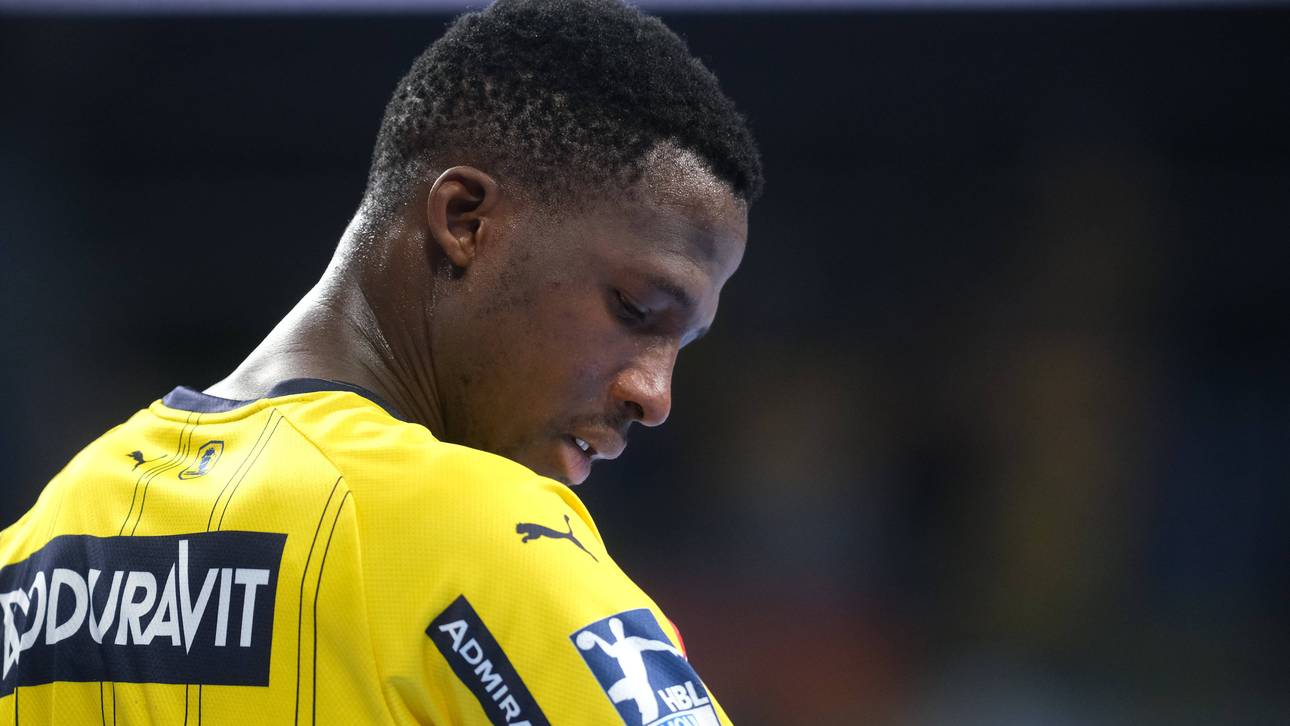 Löwen schmeißen Rechtsaußen raus