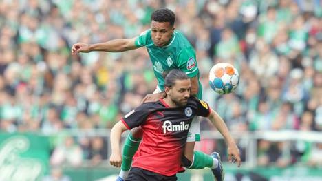 Werder Bremen unterliegt im Heimspiel Holstein Kiel