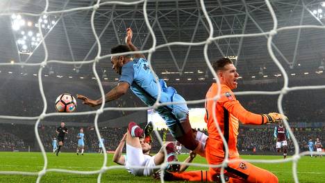 West Ham United v Manchester City - The Emirates FA Cup Third Round