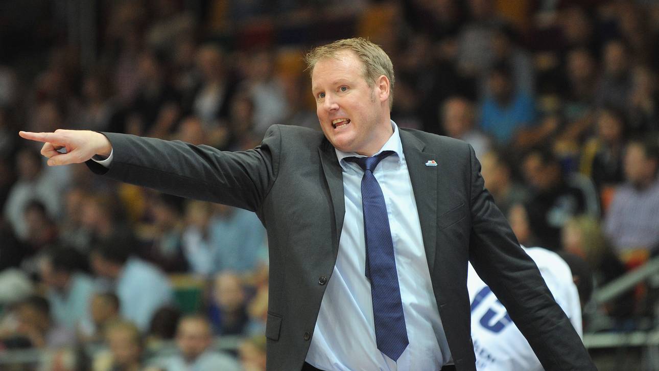 Würzburg bindet Trainer Spradley