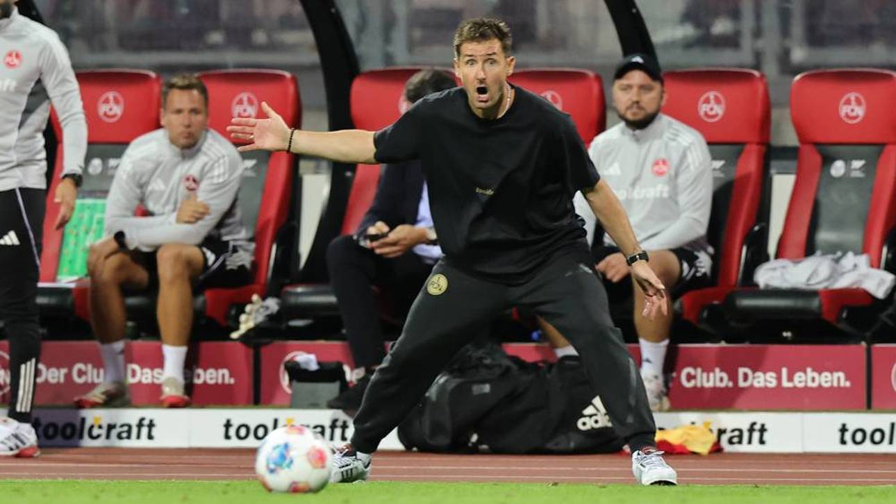 VAR hilft – aber Klose verpasst Sieg